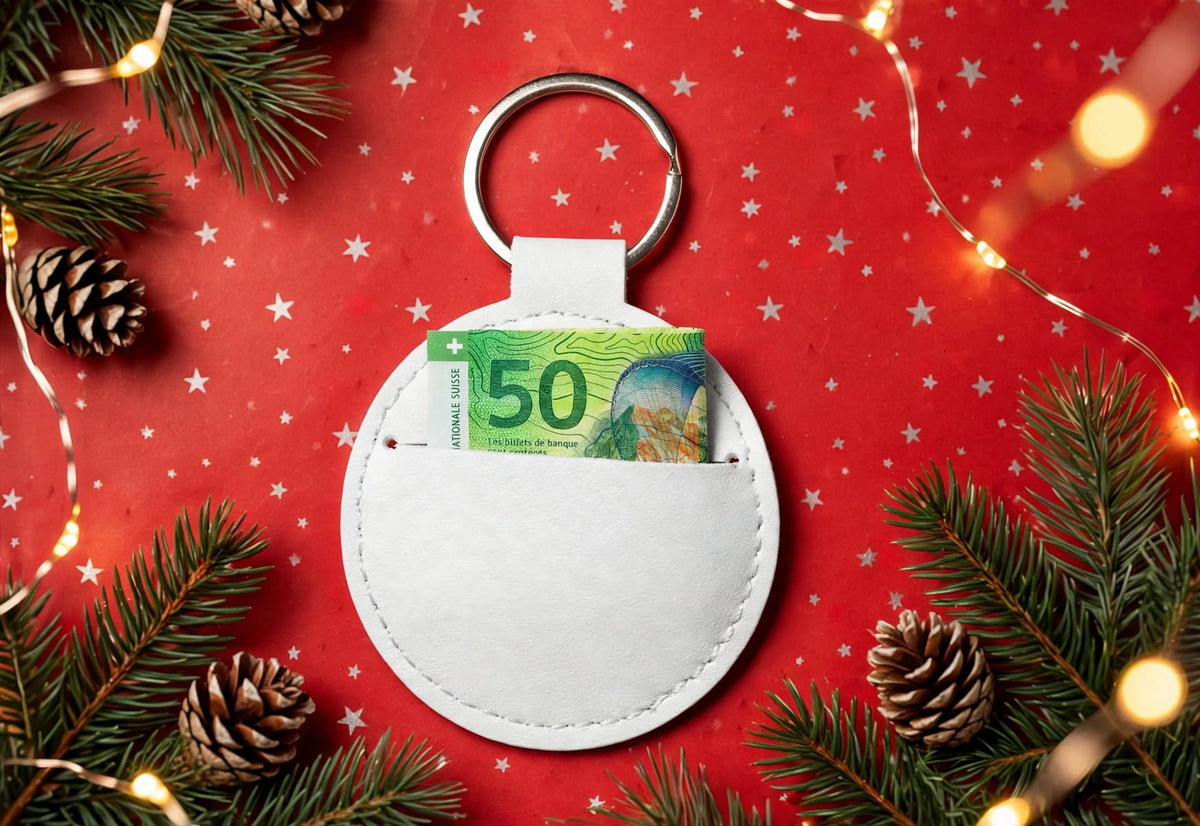 Schlüsselanhänger Kleiner Schutzengel weiss Rückseite mit Geld-Fach und 50 Euro Schein - Geldgeschenk Idee Weihnachten
